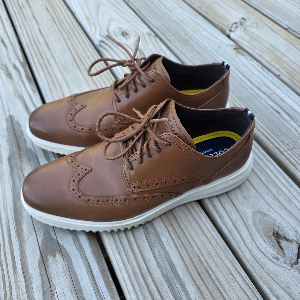 Cole Haan Leather Oxfords with White Sole